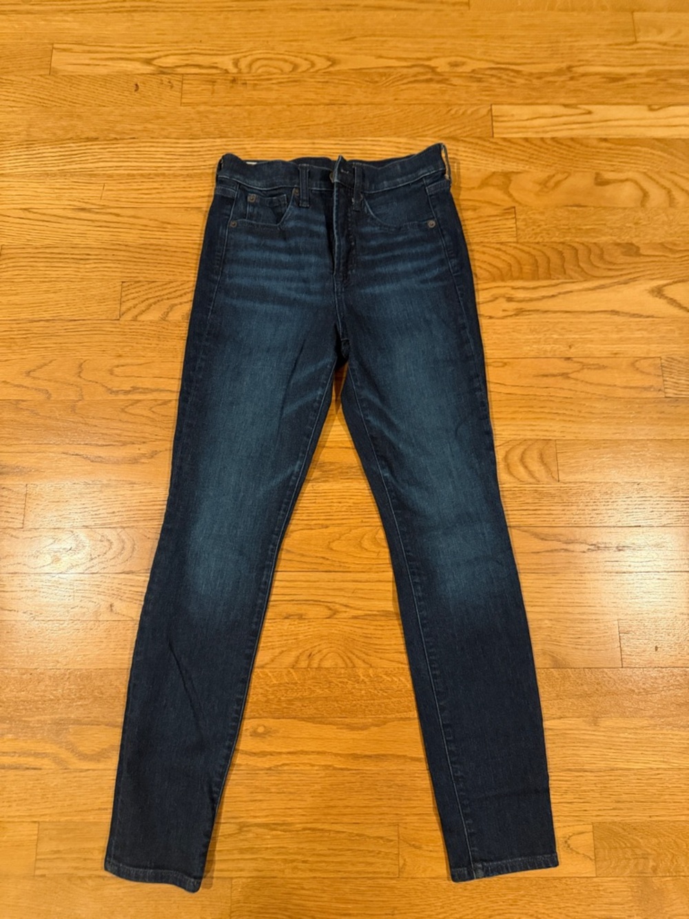 Gap Women's Dark Blue Slim Jeans